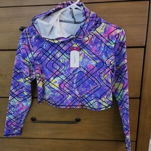 Colorful Cropped Athletic Top With Hood